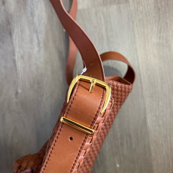 Madewell Essentials Mini Bucket Bag Woven - Picture 5 of 8